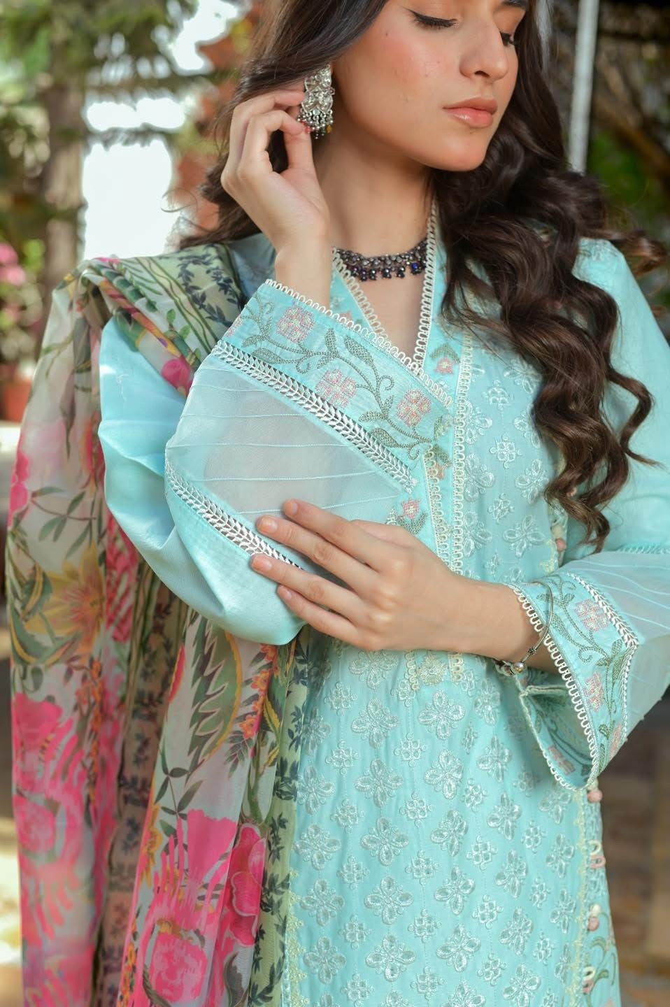 Meharban Blue